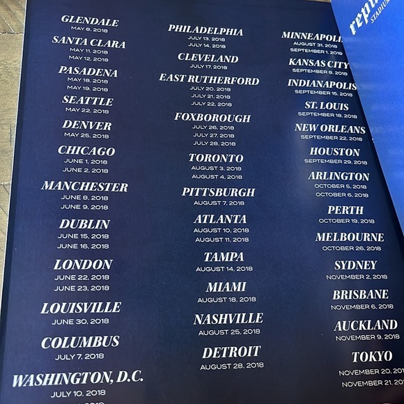 Taylor Swift Reputation Official Tour Book - Picture 8 of 8